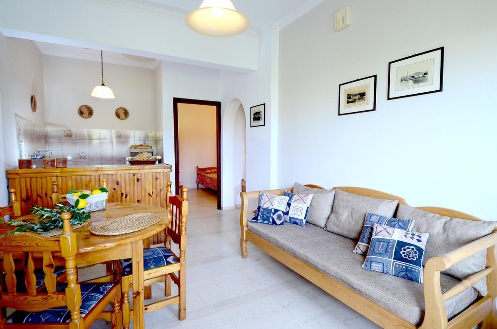Ágios Nikólaos Golden Apartments מראה חיצוני תמונה