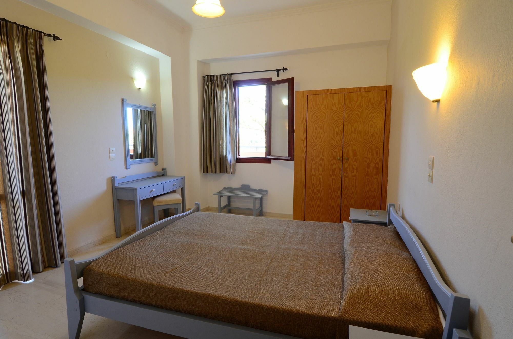 Ágios Nikólaos Golden Apartments מראה חיצוני תמונה